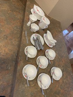 Vintage Miniature Doll Tea Set For 6