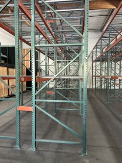 Pallet Racks 
