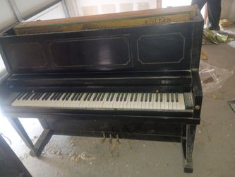 Aeolian piano