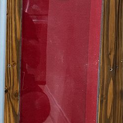 Vintage Wall-Mount Rifle Display Case - Wood & Glass with Red velt"