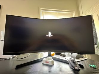 Samsung odyssey G5 34 inch gaming monitor