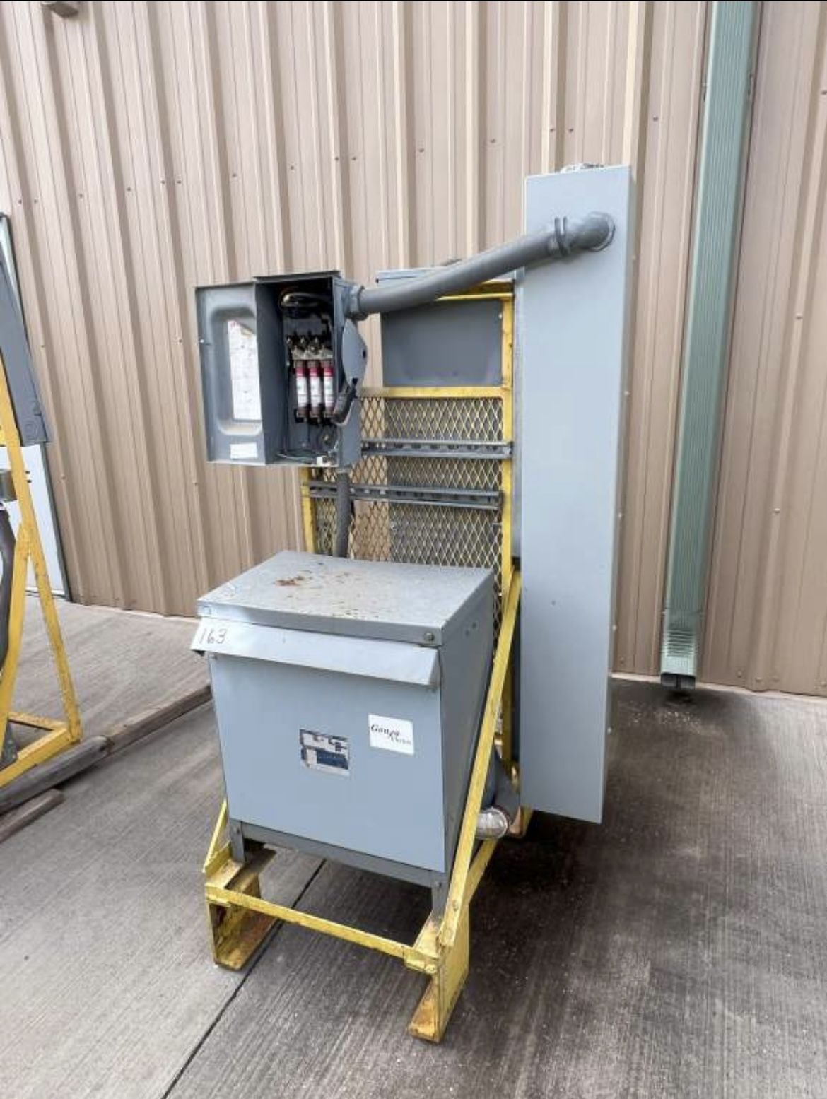 Portable Power Distribution Center Skid w/ 30 Kva 3 Phase Transformer  Load Center  Switch & More