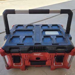 Milwaukee Packout 22" Large Tool Box...USADO_USED $65 PRECIO FIJO_FIRM PRICE 
