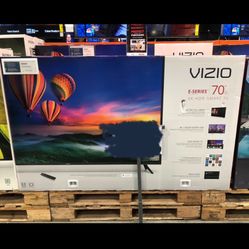 70” Vizio Smart 4k Led Uhd Tv 