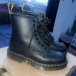 Dr Martens Black Matte Leather Boots 