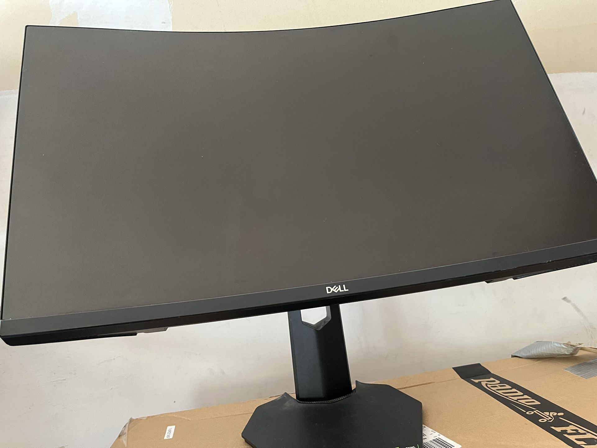 Dell Curved Gaming Monitor