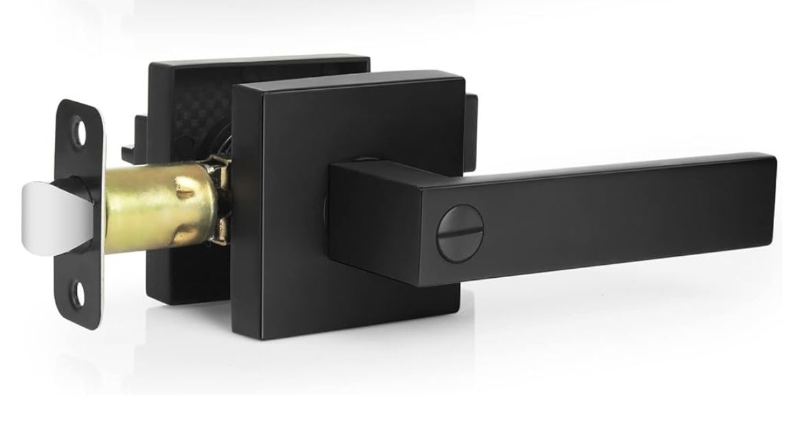 Locking Door Lever Matte Black