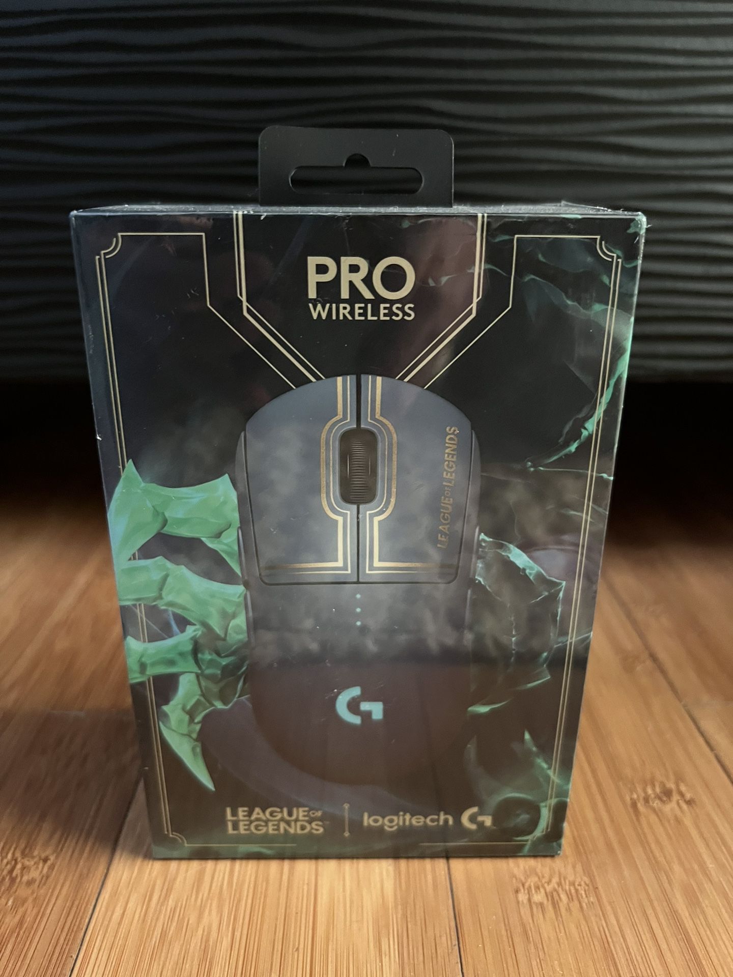 Logitech Pro Wireless Mouse - League of Legends Edition