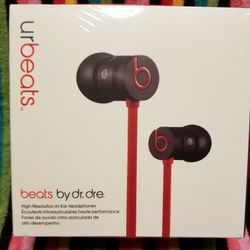 Skullcandy Samsung JVC Apple iPhone
Aux earbuds headphones ear bud many different types of Earbuds  available Bz1