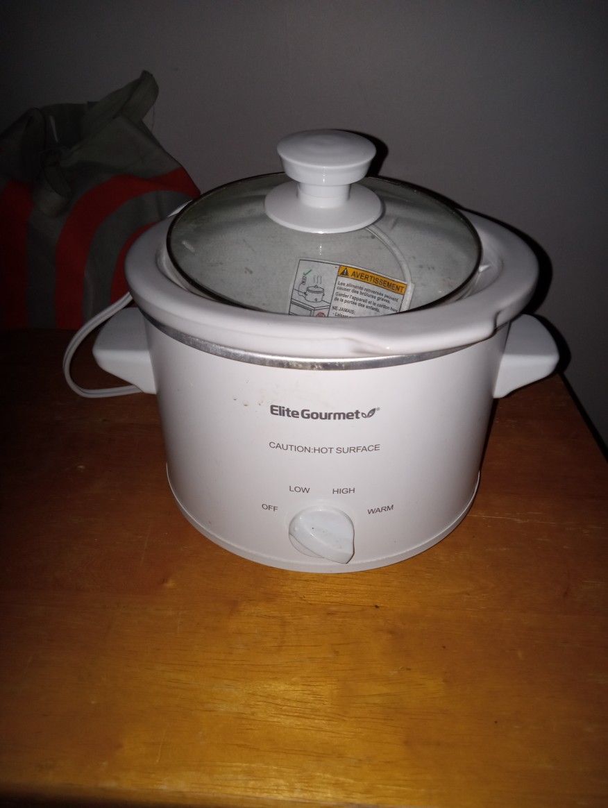 Elite Gourmet Mini Cooker