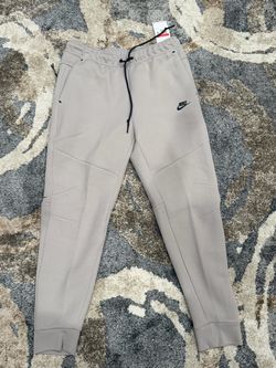 Nike tech sweats
