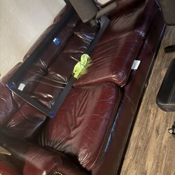 3 Seater Leather Couch 