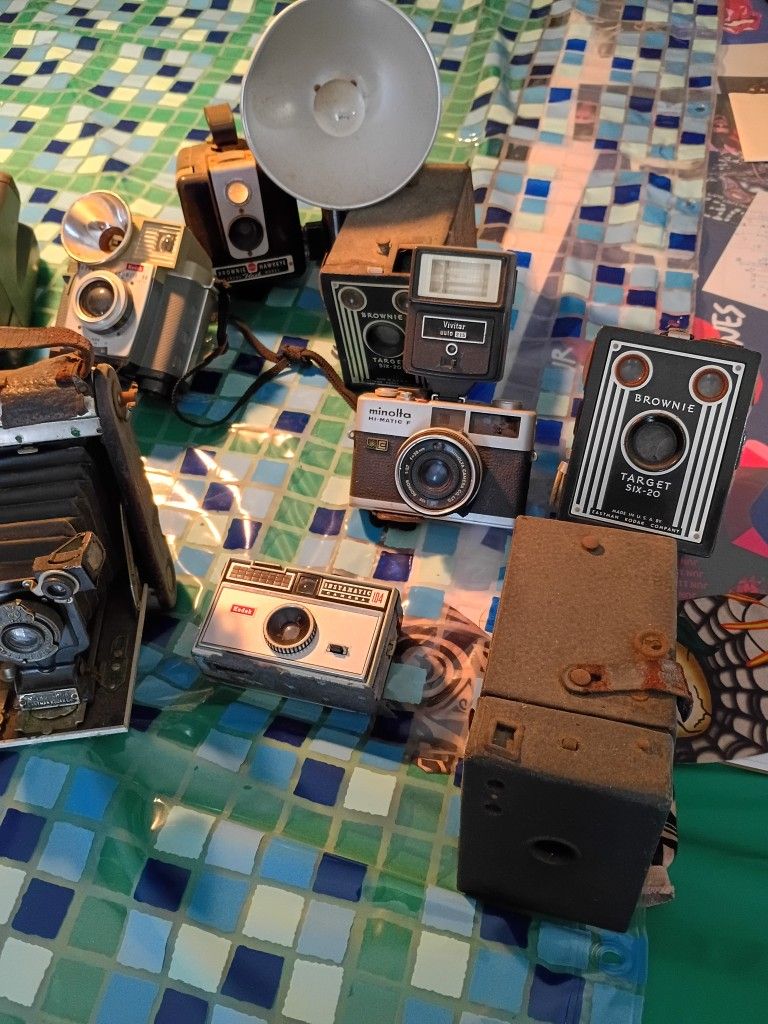 Old Camera Collection 