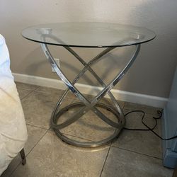 2 Glass Stands . 
