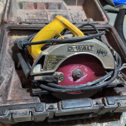 DeWalt Circular Saw