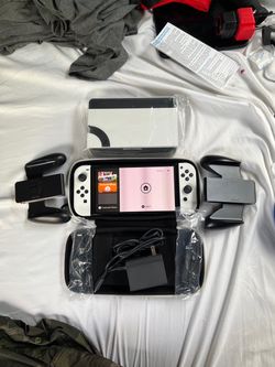 Nintendo Switch Oled w/ 2 White Controllers + Controller Adapters