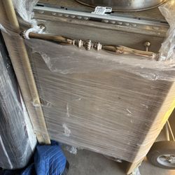 Thermador/Bosch Dishwasher. $500