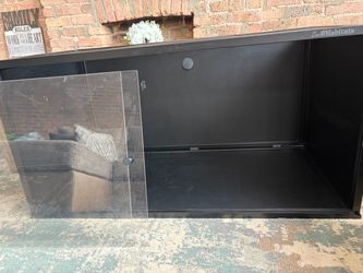 4’x2’x2’(120 gallon) ZenHabitats sliding door tank. The perfect setup for new bearded dragon owners.