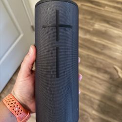 Ultimate Ears Mega boom 3