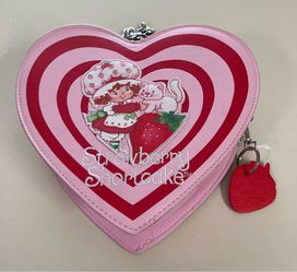 Strawberry Shortcake heart shaped purse
