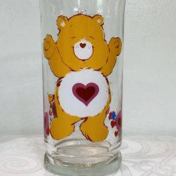 VNTG CARE BEAR "TENDERHEART BEAR" TUMBLER GLASS AM GREETINGS PIZZA HUT 1983 EUC