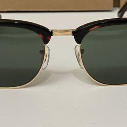 Pre-Owned Ray-Ban Clubmaster Tortoise/Green Sunglasses RB3016 W0366 51mm