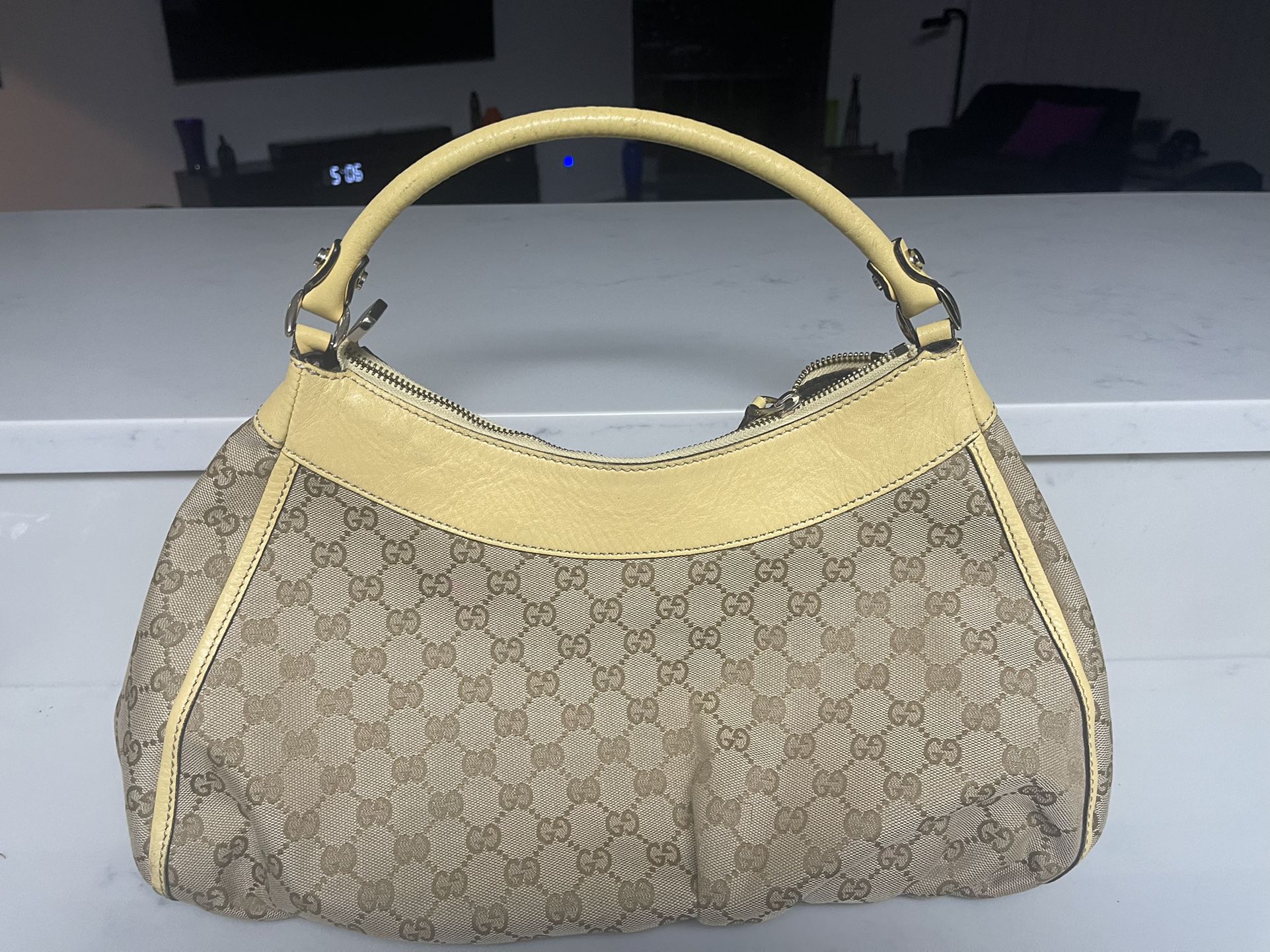 Authentic Gucci Large D-Ring