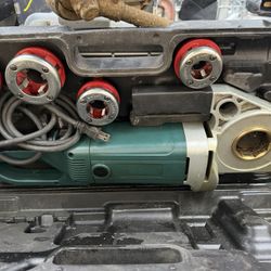 Electric Pipe Threader