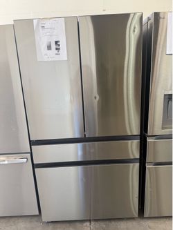 Refrigerador Samsung Bespoke 4-Door  Stainless Steel