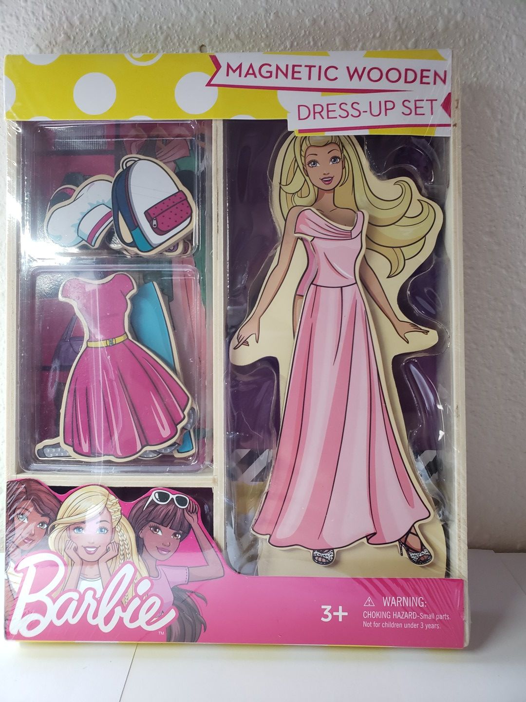 Brand New Barbie magnets dress up