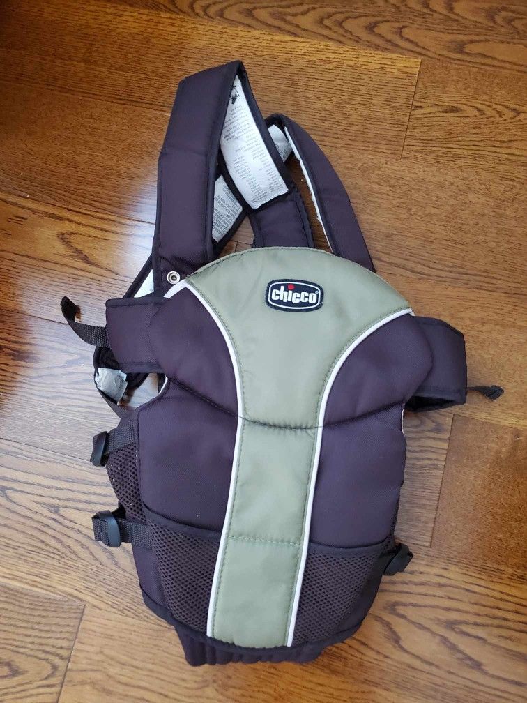 CHICCO BABY CARRIER