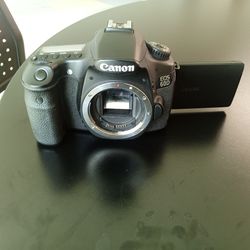 Canon EOS 60D DSLR Camera Body
