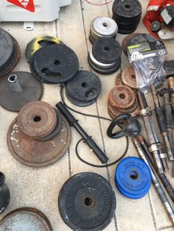 Used plates and forearm wrist roller