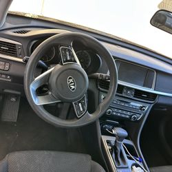 2019 KIA Optima