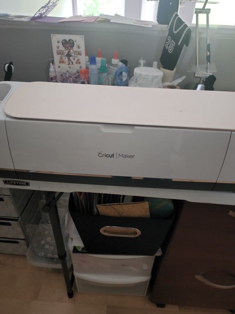 Cricut Maker