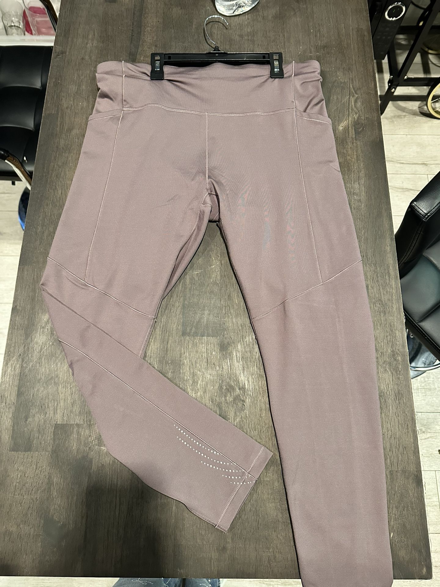 Women’s High Rise Athletic Leggings