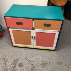 36”wx18”dx30”h Solid wood dresser good condition