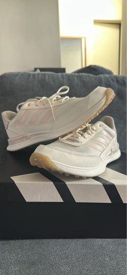 Adidas Low-Top Sneakers White Gum Sole