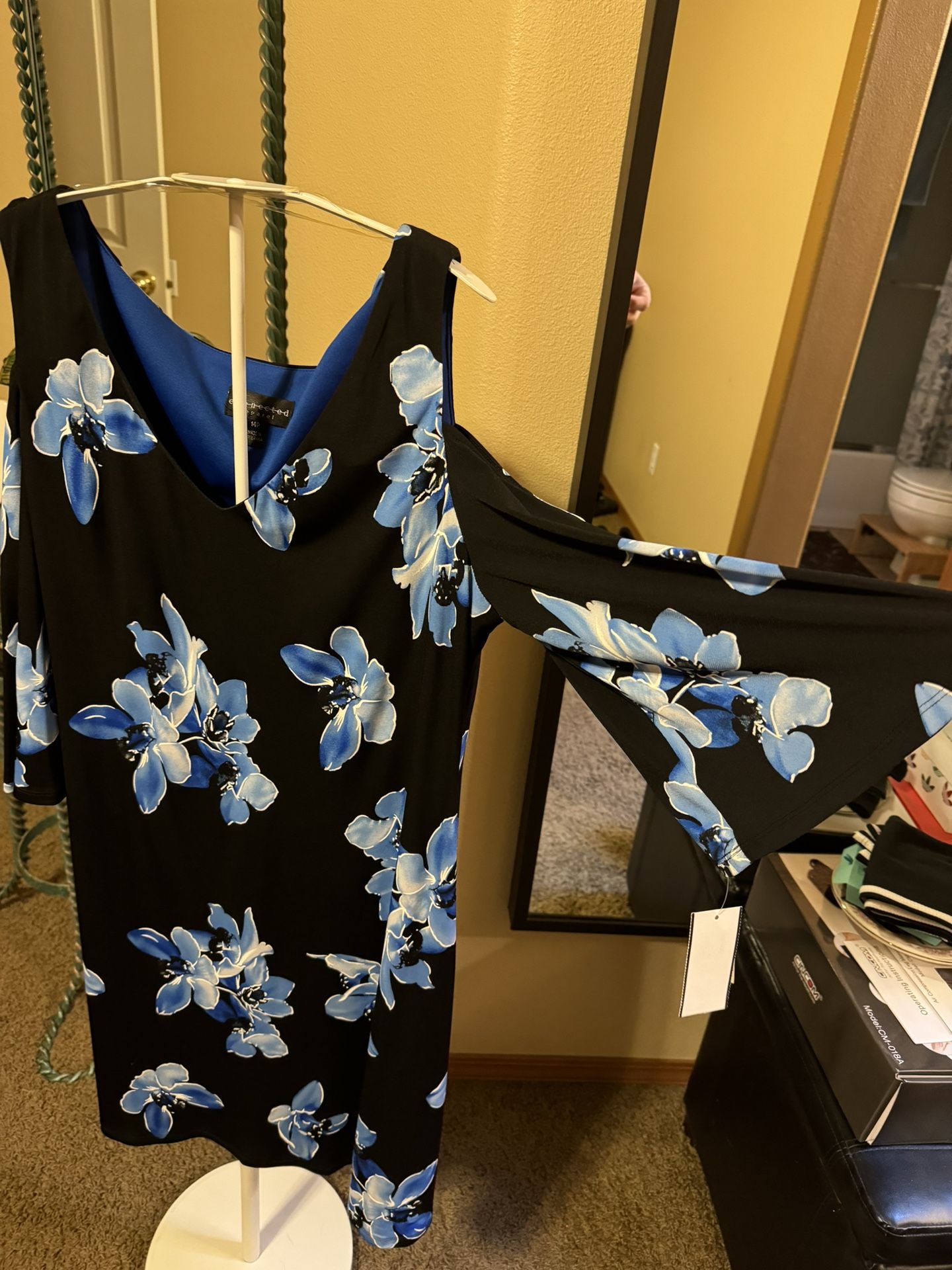 Dress ( New )