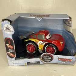 Disney Pixar cars push and go lightning McQueen