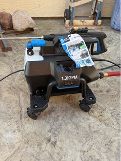 AR blue 2300 psi pressure washer electric