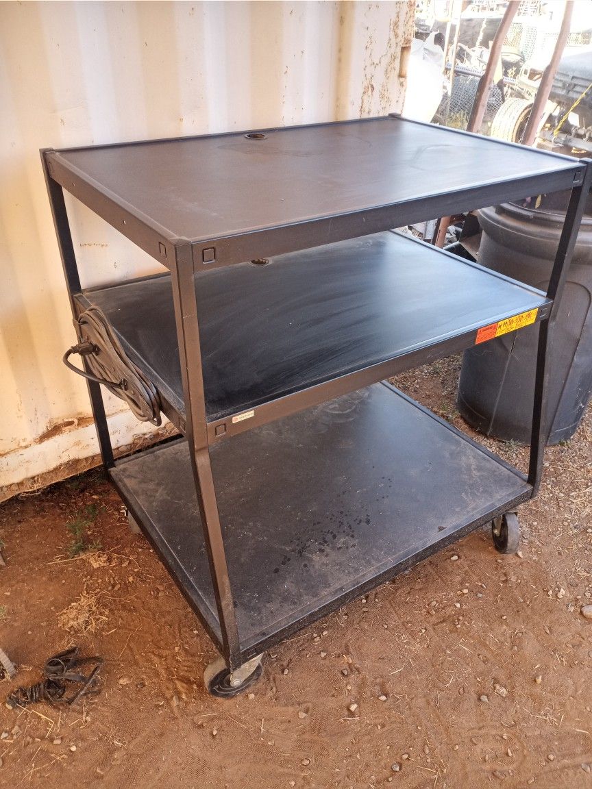 Bretford Av Rolling Cart
