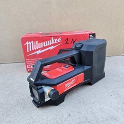 Milwaukee 18V Transfer Pump