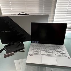 ROG Zephyrus Gaming Laptop – Like New Condition