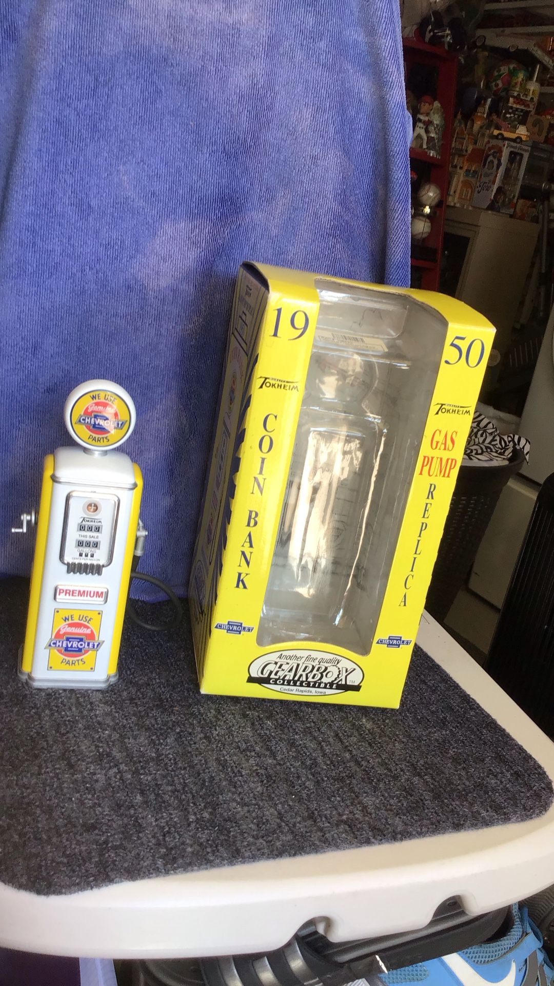 Collectible Vintage Replica 1950s Gas Pump