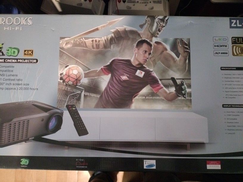 Brooks ZL-44 Home Cinema Projector