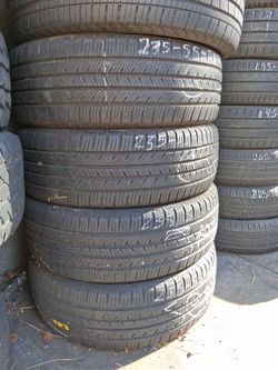 235/55R20 YOKOHAMA