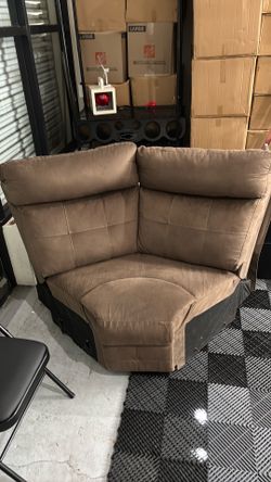 Recliner seats