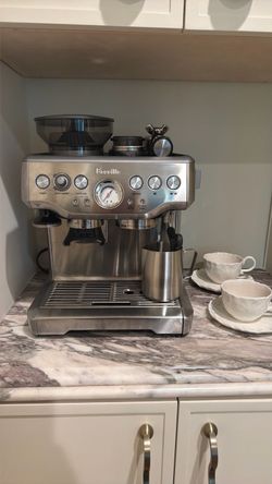 Breville Barista Express Espresso Machine