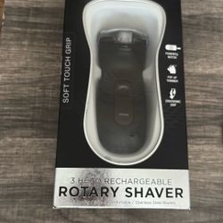 Vivitar PG-V002 RotaryThree 3-Head Rotary Shaver
